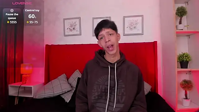 Ethan qop online show from 2, 4, 2026
