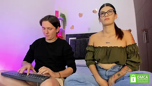 Mariana and Ronny online show from 22, 7, 2026
