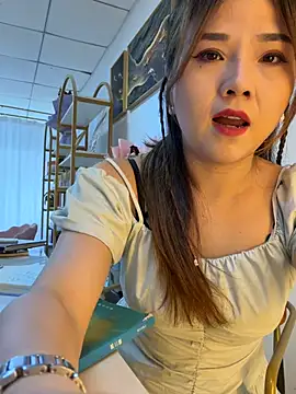 Xiaoxiao-y online show from 16, 6, 2026