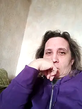 KatieLove133 online show from 18, 4, 2026
