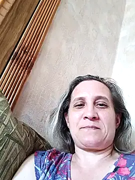 Snapshot of KatieLove133 chatting on 6, 7, 2026 KatieLove133 online show from 6, 7, 2026