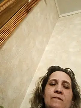 KatieLove133 online show from 4, 4, 2026