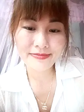 Lucxy-ki6 online show from 22, 4, 2026