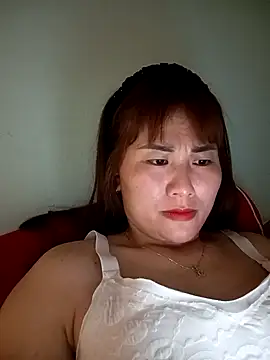 Lucxy-ki6 online show from 15, 4, 2026