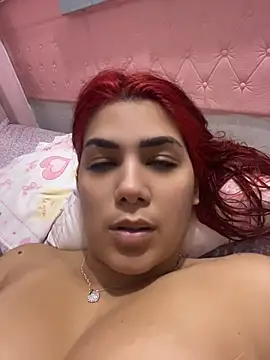 Snapshot of Hopeluna chatting on 4, 6, 2026 Hopeluna online show from 4, 6, 2026