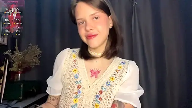 SarahHunnye online show from 25, 3, 2026