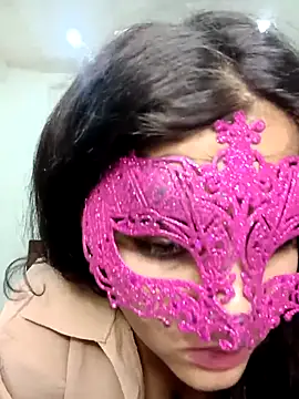 Hottymahi7 online show from 19, 3, 2026