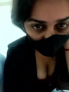 Hottymahi7 online show from 16, 3, 2026