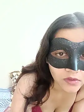 Hottymahi7 online show from 13, 6, 2026