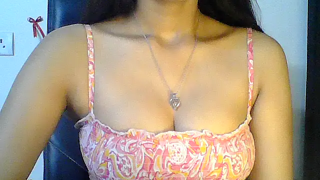 Snapshot of Hot_Deepansi02 chatting on 30, 5, 2026 Hot Deepansi02 online show from 30, 5, 2026