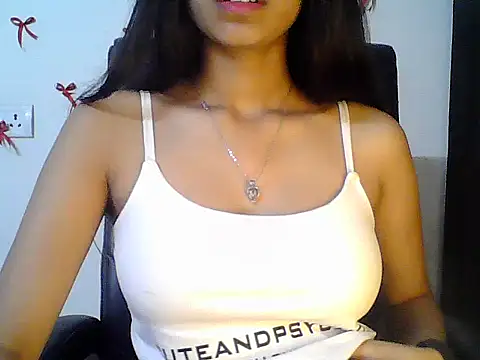 Snapshot of Hot_Deepansi02 chatting on 15, 5, 2026 Hot Deepansi02 online show from 15, 5, 2026