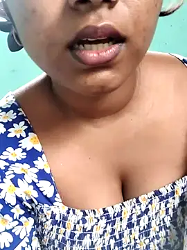 hotmiki online show from 2, 6, 2026