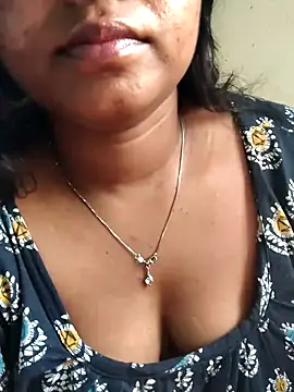 hotmiki online show from 16, 7, 2026