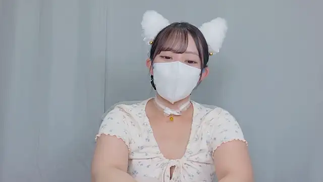 Sakura sweety  online show from 4, 6, 2026