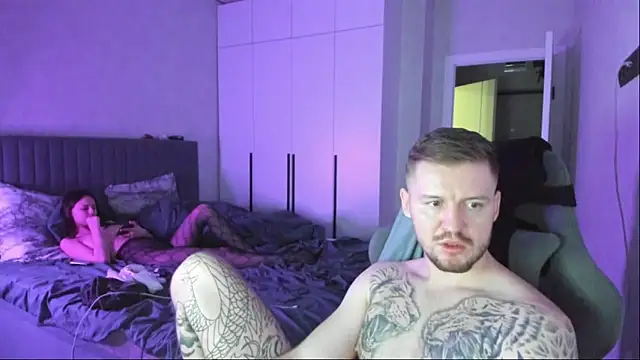 pinkbodnar online show from 18, 3, 2026