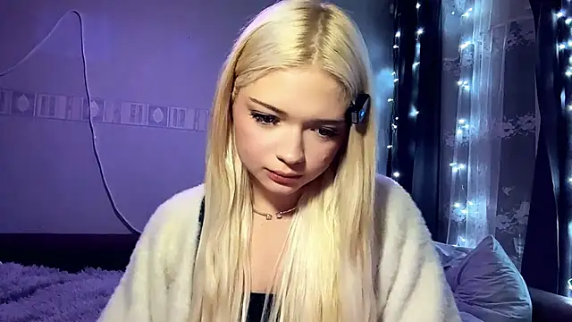 StacyChocopay online show from 5, 4, 2026