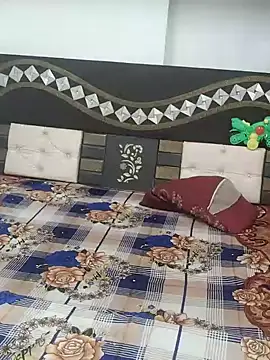 Snapshot of Shalini_08 chatting on 21, 3, 2026 Shalini 08 online show from 21, 3, 2026