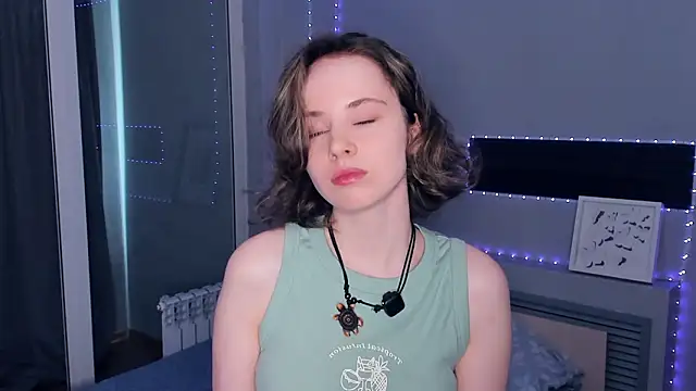 CrystaLeah online show from 20, 3, 2026