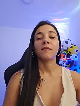 miaeyex online show from 15, 6, 2026
