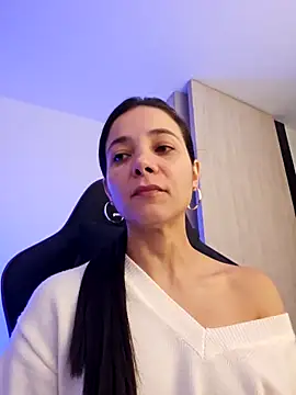 miaeyex online show from 15, 4, 2026