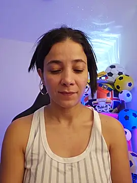 miaeyex online show from 13, 6, 2026