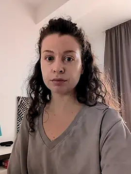 IreneBlue  online show from 4, 4, 2026