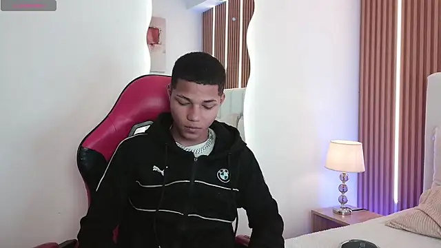 Snapshot of Kelvin_Josue chatting on 3, 5, 2026 Kelvin Josue online show from 3, 5, 2026