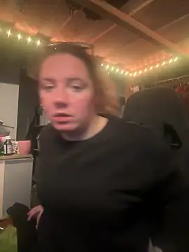 curvyneon online show from 23, 3, 2026