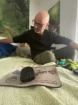 Thomate24 online show from 4, 5, 2026