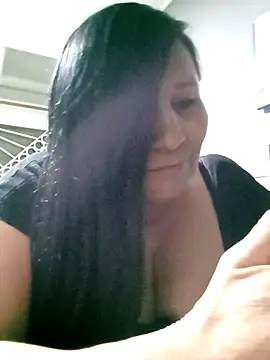 Ladygreeneyes online show from 5, 5, 2026