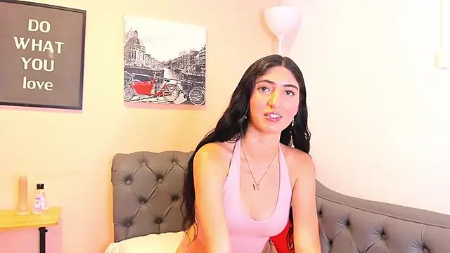 Valeria noir online show from 23, 3, 2026