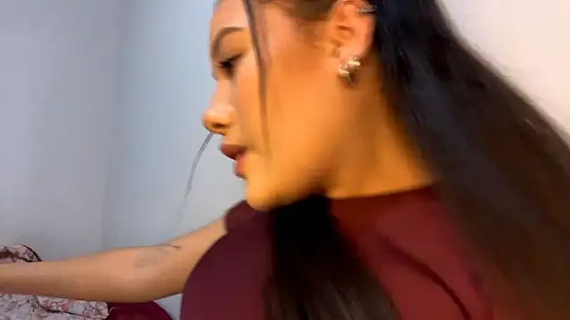 KristelMarietta online show from 19, 3, 2026