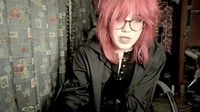 whiny emo boi online show from 30, 4, 2026
