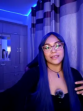 Snapshot of PiscisGirl chatting on 7, 5, 2026 PiscisGirl online show from 7, 5, 2026