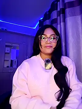Snapshot of PiscisGirl chatting on 28, 4, 2026 PiscisGirl online show from 28, 4, 2026