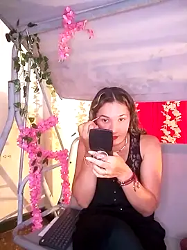 adairamars online show from 18, 6, 2026