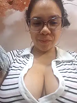 Snapshot of Aila_Phone chatting on 20, 5, 2026 Aila Phone online show from 20, 5, 2026