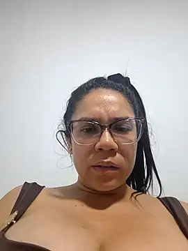Aila Phone online show from 4, 5, 2026