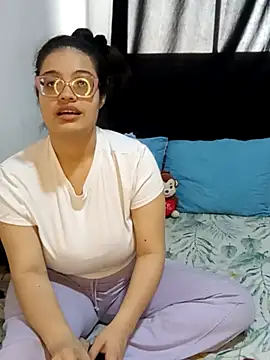 Snapshot of annie_yin1 chatting on 19, 3, 2026 annie yin1 online show from 19, 3, 2026