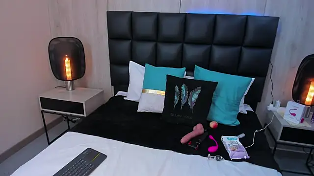 lexy cartier online show from 28, 4, 2026