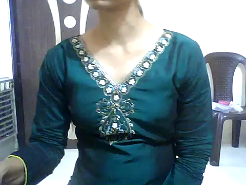 Snapshot of Sonam1186 chatting on 1, 5, 2026 Sonam1186 online show from 1, 5, 2026