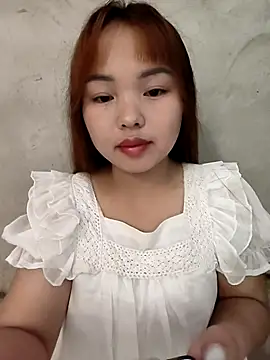 Mina xYx online show from 5, 5, 2026