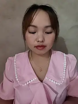Mina xYx online show from 2, 7, 2026