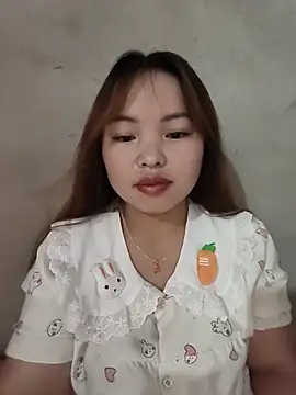 Mina xYx online show from 28, 7, 2026