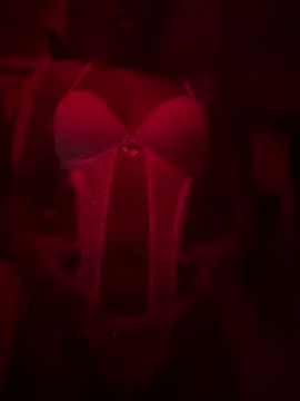 Snapshot of Annie011 chatting on 22, 3, 2026 Annie011 online show from 22, 3, 2026