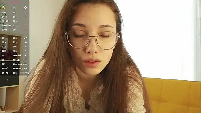 IsauraHolleman online show from 3, 4, 2026