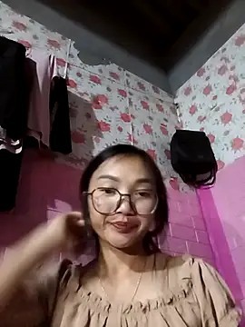 emmasexy2k online show from 3, 4, 2026