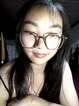 emmasexy2k online show from 2, 4, 2026
