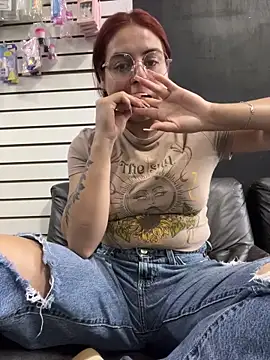 BlueHotBaby online show from 16, 6, 2026