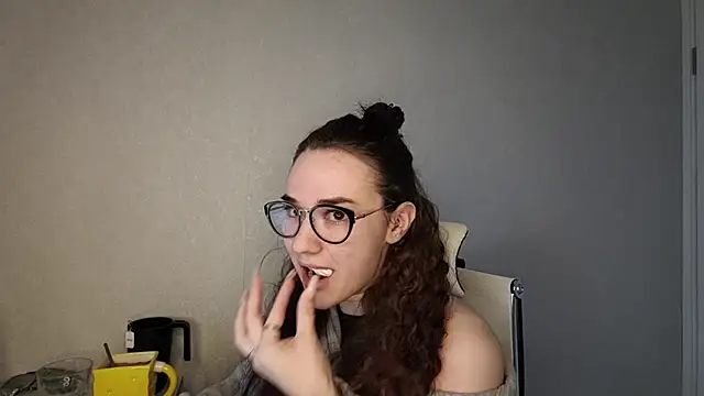 LaritaTocchio online show from 23, 4, 2026